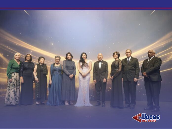 Untitled (320 x 180 px) (12 x 12 in) (8 x 8 in) (8 x 4 in) (8 x 6 in)-7